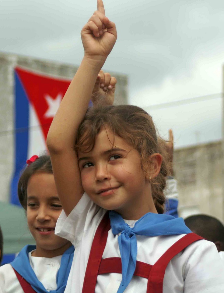 Estudiante en una actividad escolar